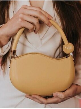 Melie Bianco Jennie Recycled Vegan Crossbody Bag